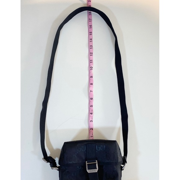 Gucci Supreme Logo Off The Grid Messenger Bag - Picture 15 of 15